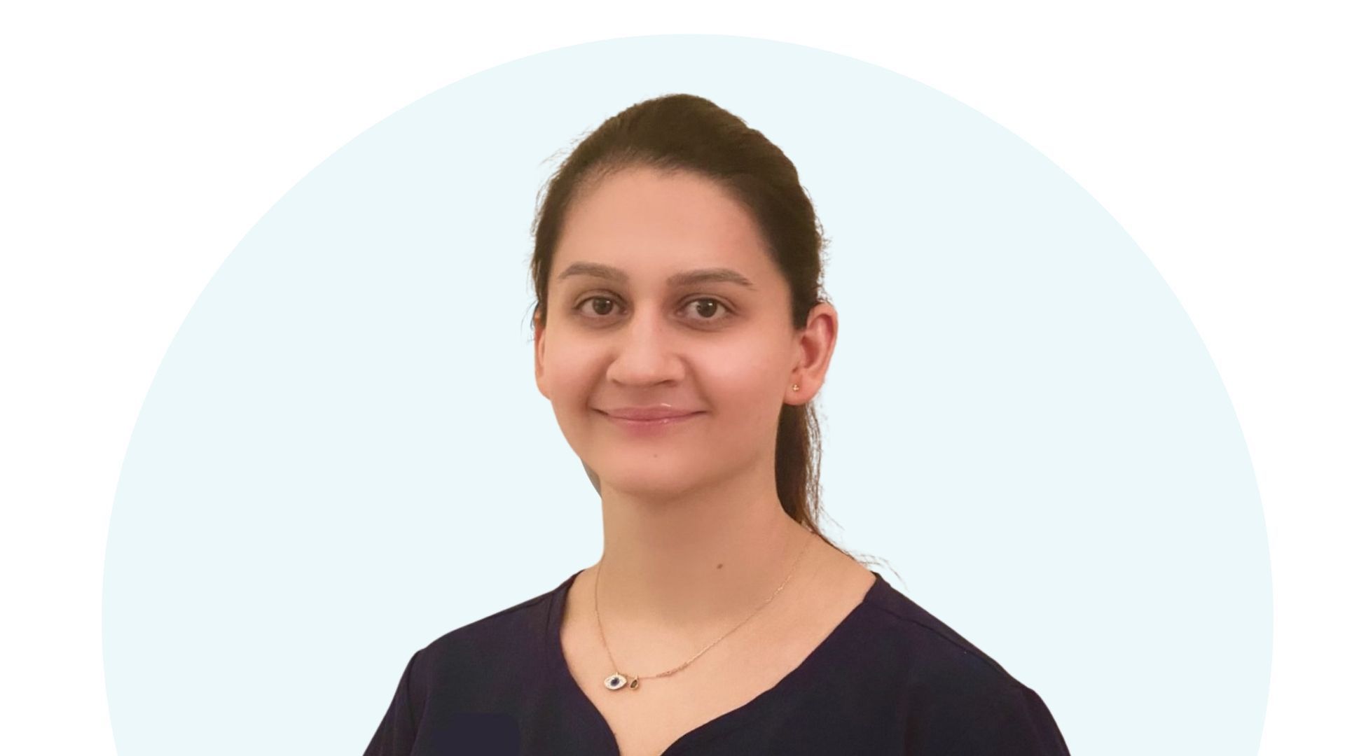 Dr Shivani Rattan